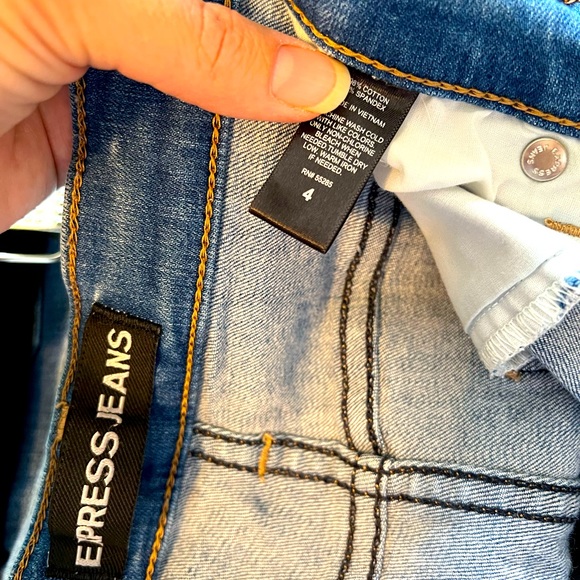 Jean shorts - Picture 3 of 3